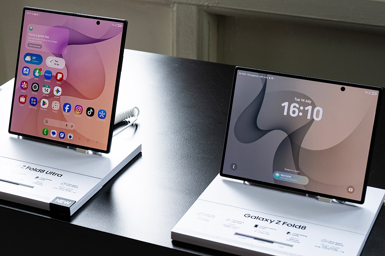 Galaxy Z Fold 9